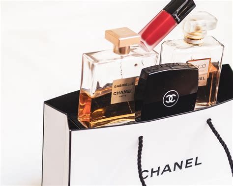 why is chanel so popular|why is chanel so important.